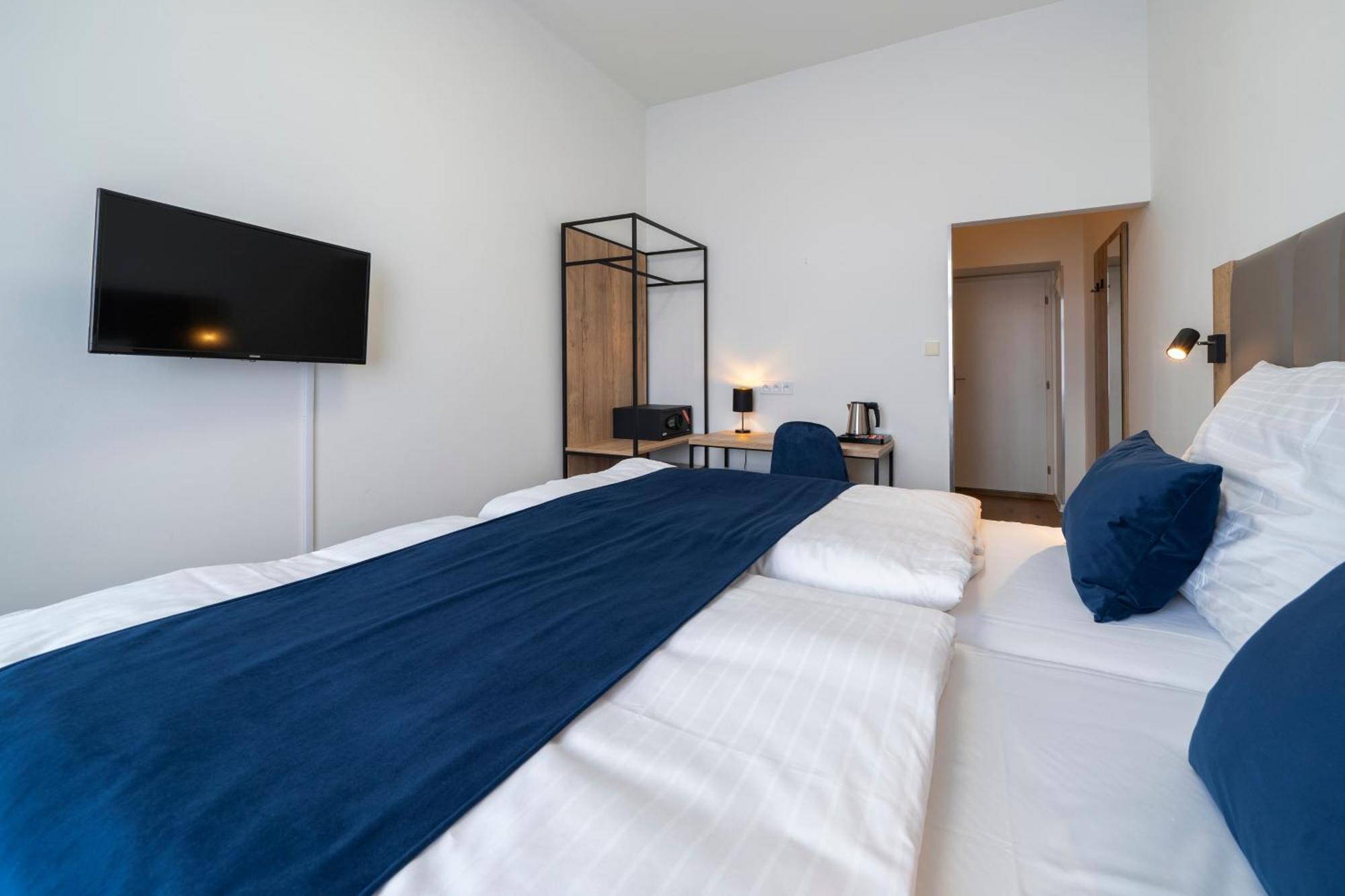 Hotel Leon Praha Bagian luar foto