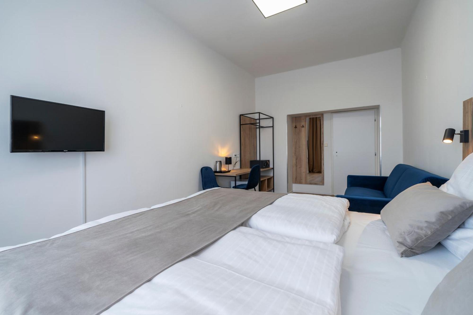 Hotel Leon Praha Bagian luar foto