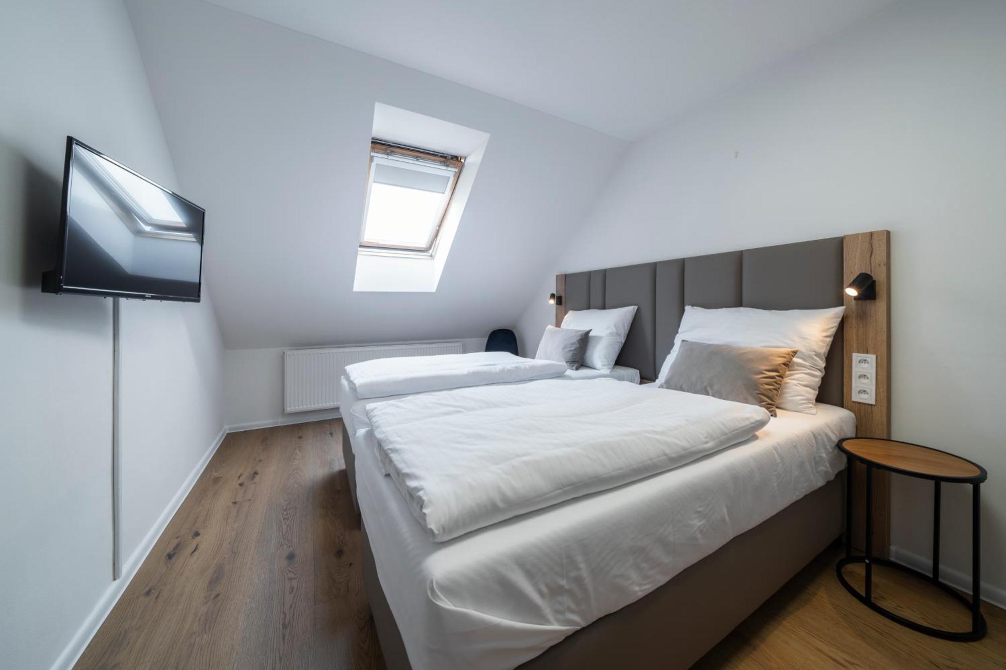 Hotel Leon Praha Bagian luar foto